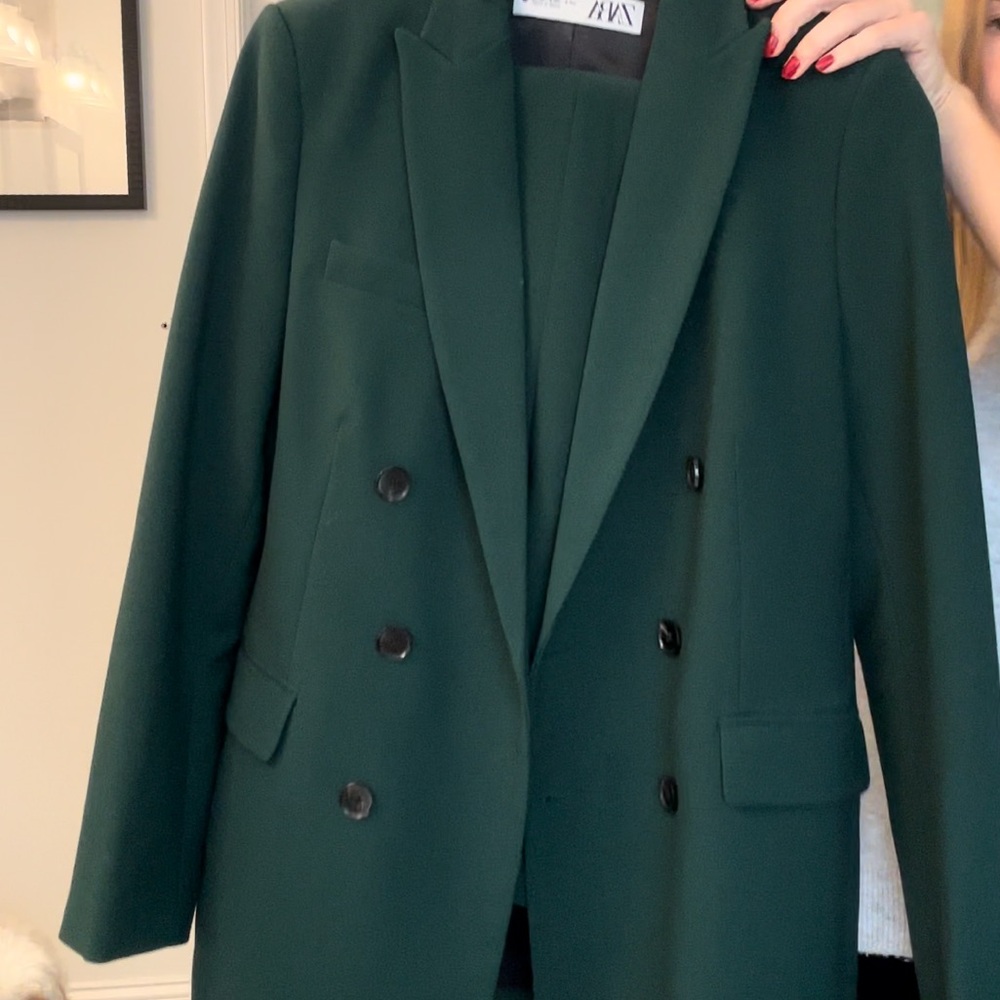 Zara suit size s